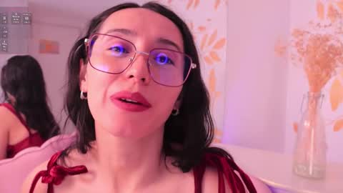 Snapshot of ginevra_esposito chatting on February 27, 1:22 pm Ginn online show from February 27, 1:22 pm