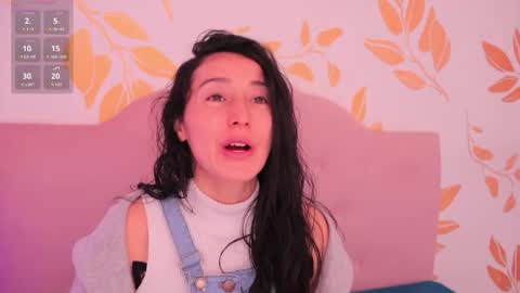 Snapshot of ginevra_esposito chatting on March 21, 1:05 pm Ginn online show from March 21, 1:05 pm