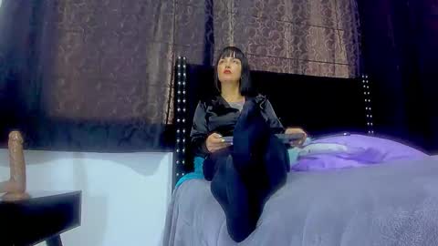 Miss online show from September 30, 6:35 pm