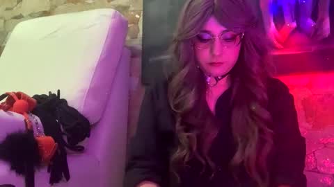 Ginger online show from March 26, 3:12 am