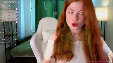 gingercute17 online show from March 14, 5:24 am