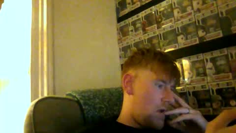 Snapshot of gingerjames90 chatting on March 22, 9:07 pm gingerjames90 online show from March 22, 9:07 pm