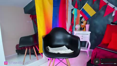 Snapshot of gingermoon_ chatting on July 4, 7:09 pm Ginger online show from July 4, 7:09 pm