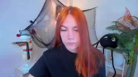 gingerr_pie online show from November 10, 6:40 pm