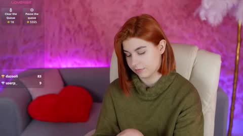 Snapshot of gingerrpink chatting on March 12, 8:09 am Ginger Pink online show from March 12, 8:09 am