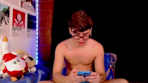 Josh Mills online show from December 7, 11:12 pm