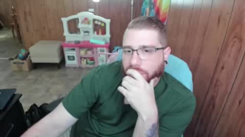 Snapshot of ginguy chatting on September 27, 8:25 pm Ginguy online show from September 27, 8:25 pm