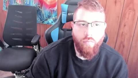 Snapshot of ginguy chatting on April 6, 4:52 pm Ginguy online show from April 6, 4:52 pm