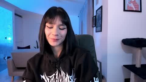Snapshot of ginnaaaa_ chatting on May 12, 1:58 am Ginnaa online show from May 12, 1:58 am