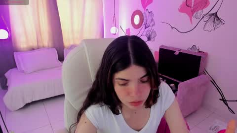 Kendall online show from May 11, 2:45 pm