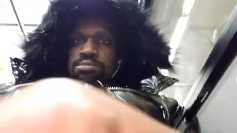 Snapshot of gino_crazy87 chatting on January 11, 5:20 am gino_crazy87 online show from January 11, 5:20 am