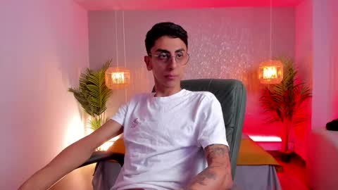 Gio Carangi online show from March 21, 8:19 am