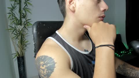 Snapshot of gio_russo chatting on January 24, 2:08 pm GioRusso online show from January 24, 2:08 pm