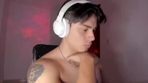 Snapshot of gio_russo chatting on September 20, 10:55 pm GioRusso online show from September 20, 10:55 pm