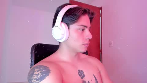 Snapshot of gio_russo chatting on September 22, 5:15 pm GioRusso online show from September 22, 5:15 pm