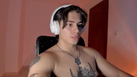 GioRusso online show from December 15, 10:58 pm