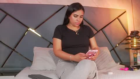 giorgia online show from October 23, 3:06 am