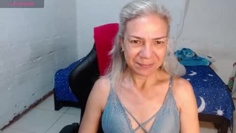 Snapshot of giorgia_xue53 chatting on December 17, 1:18 am Mary online show from December 17, 1:18 am