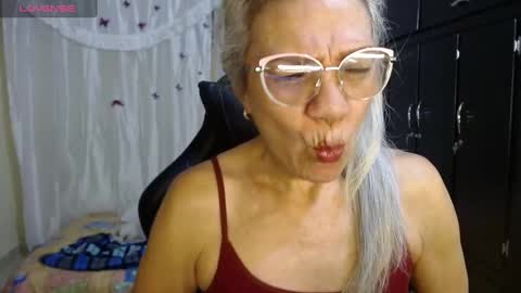 Snapshot of giorgia_xue53 chatting on March 6, 2:30 am Mary online show from March 6, 2:30 am
