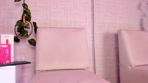 Giorgina online show from March 11, 8:20 am