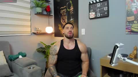 Giorgio leone online show from May 8, 1:33 am