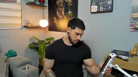 Giorgio leone online show from May 20, 5:24 am