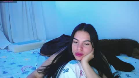 Snapshot of giorivera199 chatting on March 5, 7:27 am GIO RIVERA online show from March 5, 7:27 am