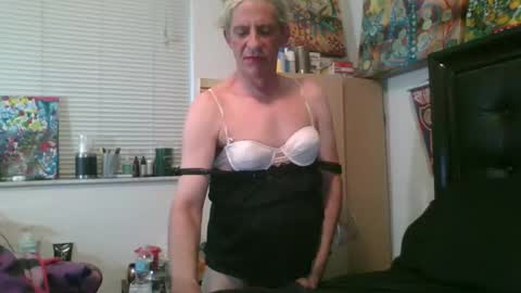 giovanna132008 online show from October 7, 7:44 pm