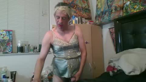 giovanna132008 online show from October 15, 10:37 am