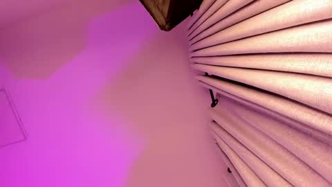 Giovanna  online show from September 30, 6:18 am