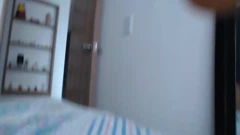 Snapshot of giovannabellucci chatting on May 13, 9:22 pm Giovanna Bellucci online show from May 13, 9:22 pm