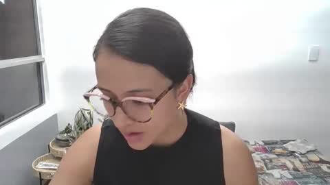Snapshot of giovannabellucci chatting on May 16, 11:25 pm Giovanna Bellucci online show from May 16, 11:25 pm