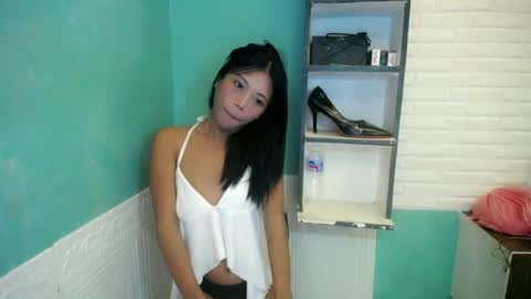 Amanda online show from June 23, 2:48 pm