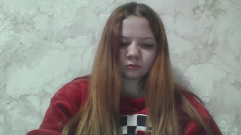 Snapshot of girl_cute07 chatting on February 2, 7:45 pm girl_cute07 online show from February 2, 7:45 pm