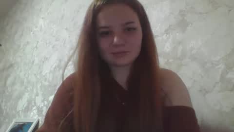 Snapshot of girl_cute07 chatting on February 4, 6:36 pm girl_cute07 online show from February 4, 6:36 pm
