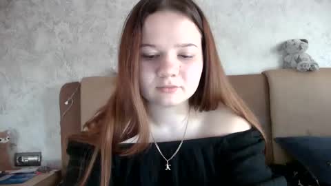girl_cute07 online show from May 4, 4:25 pm