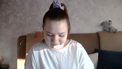 girl_cute07 online show from May 8, 5:07 pm