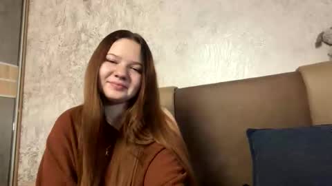 girl_cute07 online show from May 12, 2:36 pm