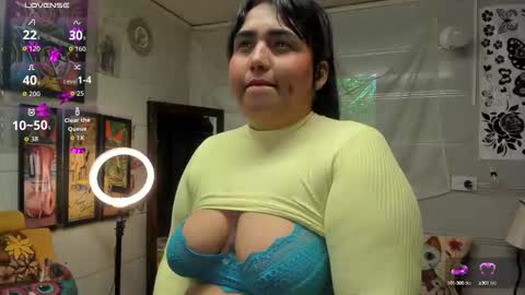girl_luna_ online show from September 19, 6:52 pm