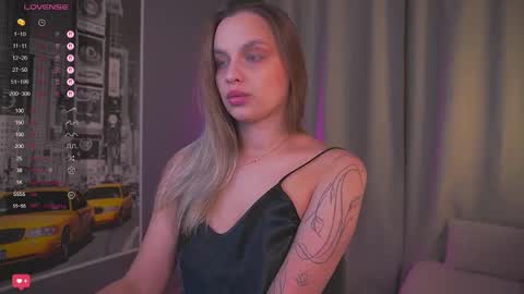 Kate online show from November 28, 7:27 pm