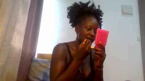 girl_shani online show from April 1, 7:09 am