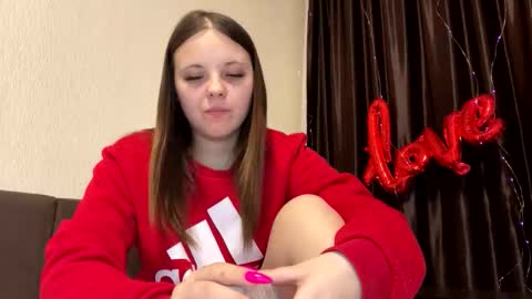 Snapshot of girl_shy07 chatting on March 7, 7:44 pm girl_shy07 online show from March 7, 7:44 pm