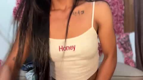 queen ronna online show from October 6, 8:17 pm