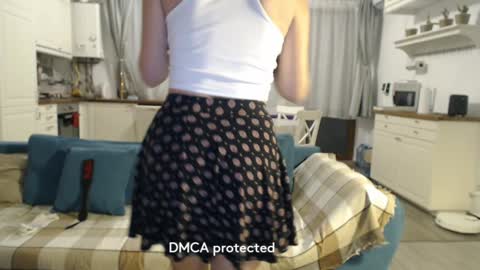 Girlfriend online show from January 2, 3:29 pm