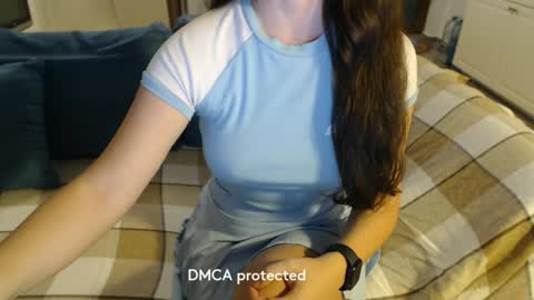 Girlfriend online show from January 11, 7:05 pm