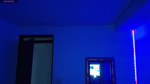 Snapshot of girlghost_ chatting on May 10, 8:36 pm GhostG online show from May 10, 8:36 pm