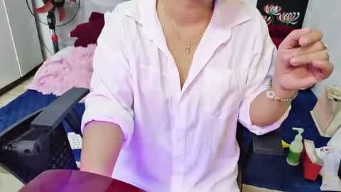 girlhanoi online show from November 14, 3:05 am