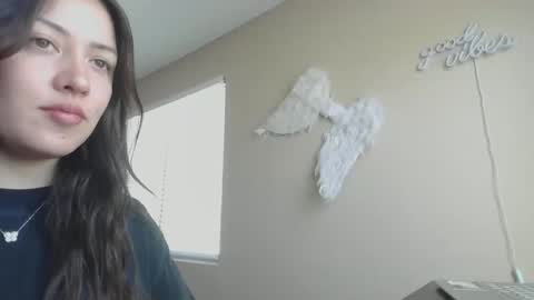 Jasmine online show from May 14, 5:09 pm