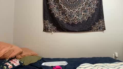 Camille online show from October 10, 3:00 pm