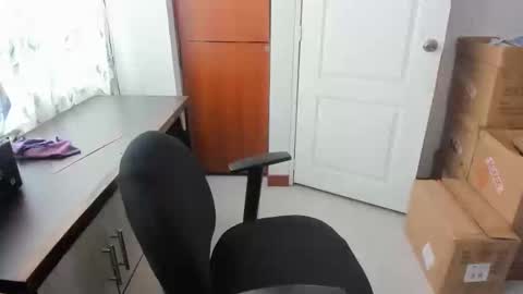 Snapshot of girls69x chatting on October 14, 2:40 pm Ela online show from October 14, 2:40 pm